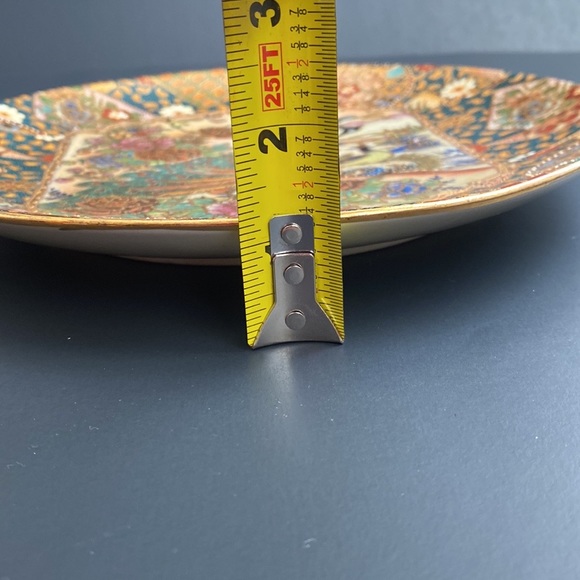 Royal Satsuma Handpainted Fine Porcelain Decorative Plate - Picture 7 of 7